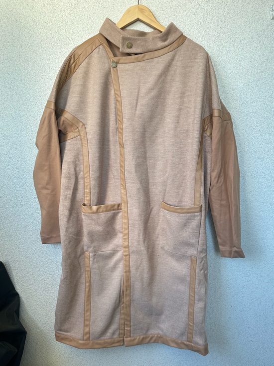 G by Giuliana Jackets & Blazers - G by Giuliana Black Label Faux Leather Trim Open Front Coat XL